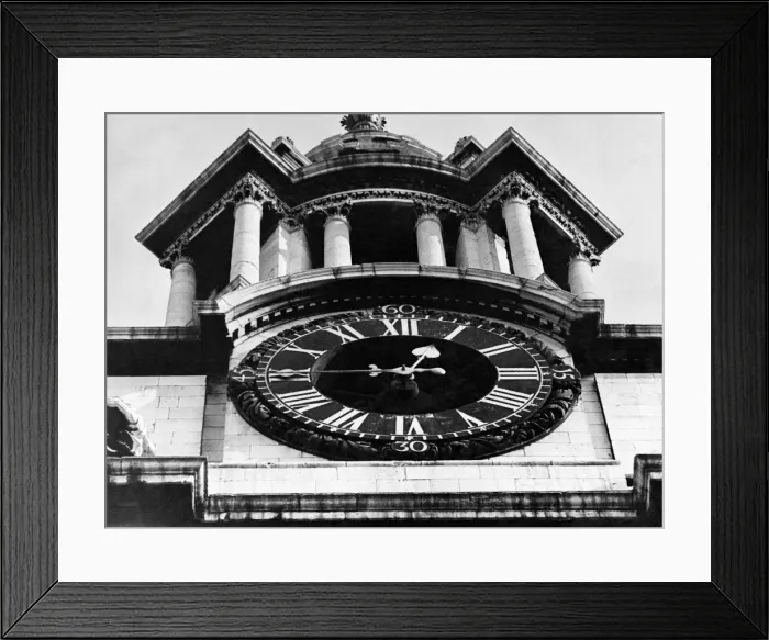 Framed Print : Time Marches On: The great clock on St. Pauls Cathedral which sends thousands of Framed Print : Time Marches On: The great clock on St. Pauls Cathedral which sends thousands of