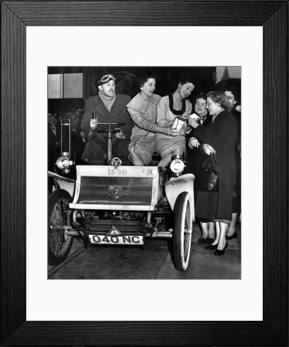 Framed Print : Singers. The Tanner Sisters. May 1955 P006222 Framed Print : Singers. The Tanner Sisters. May 1955 P006222