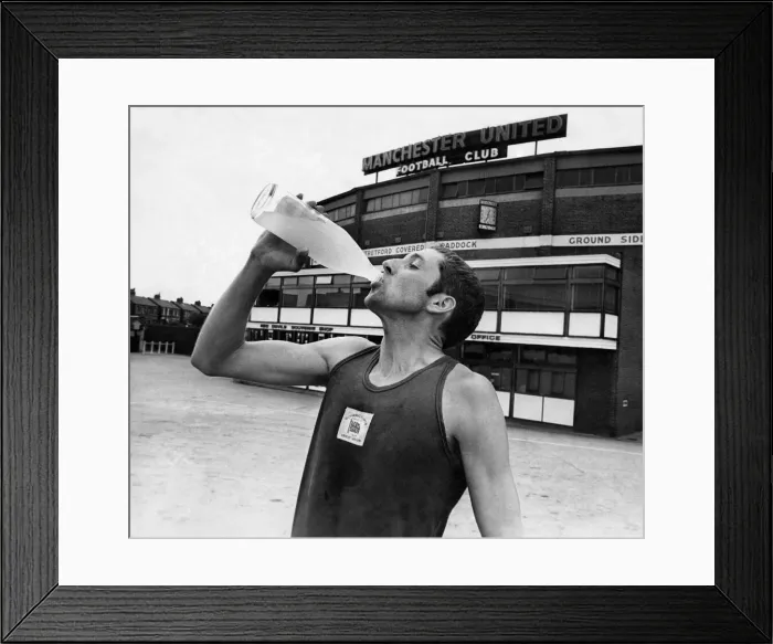 Framed Print : Marathon runner Ron Hill who competed in last years Olympic game in Mexico is