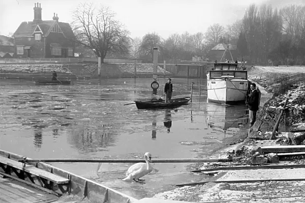 The frozen River Thames at Teddington January 1940
