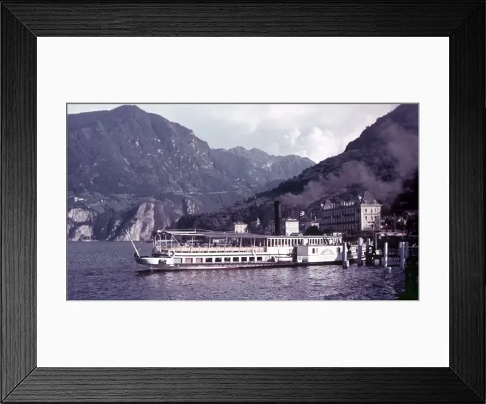Framed Print : The paddle steamer Sewpione seen here at the village of Seelisburg, Switzerland 1936