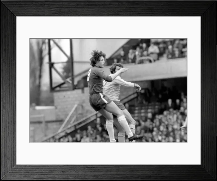 Framed Print : Chelsea (0) v. Ipswich (0). March 1975 75-1713 Framed Print : Chelsea (0) v. Ipswich (0). March 1975 75-1713