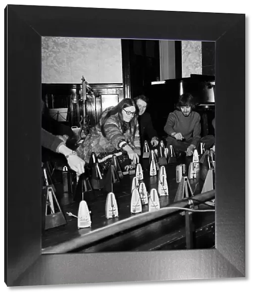 A recital for 100 metronomes staged in a London rehearsal room April 1975 75-1720-001