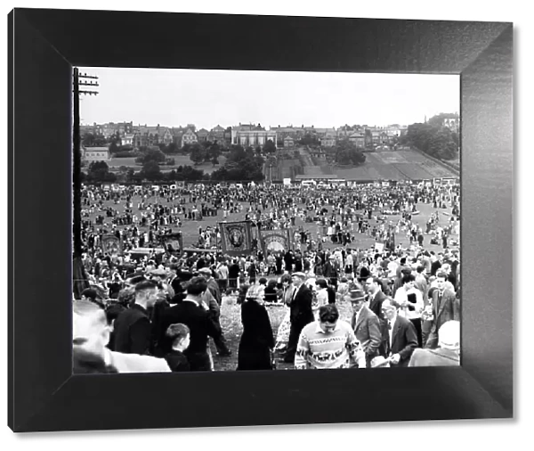 Durham Miners Gala - General picture of the rally