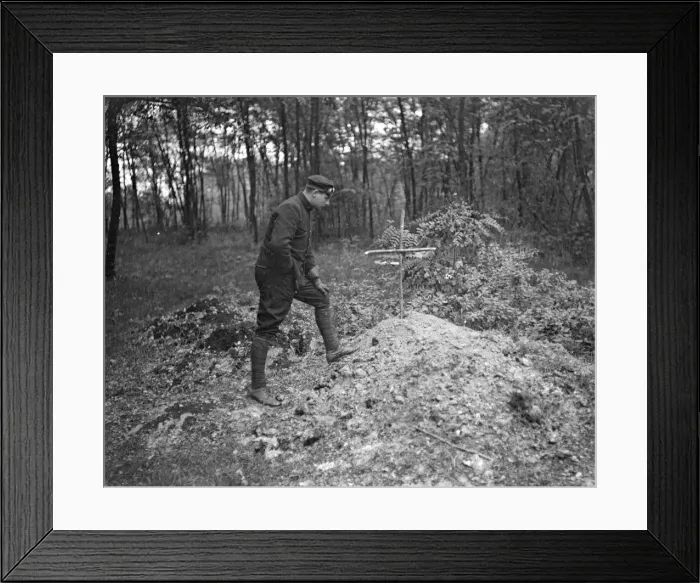 Framed Print : This simple cross marks the last German grave on the road to Paris. Circa October 1914