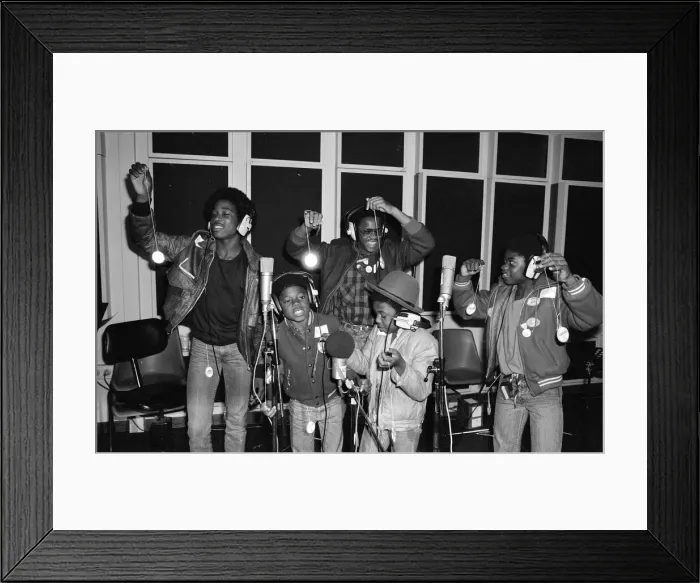 Framed Print : Musical Youth, British Jamaican pop / reggae group, at Capital Radio studios in London Framed Print : Musical Youth, British Jamaican pop / reggae group, at Capital Radio studios in London