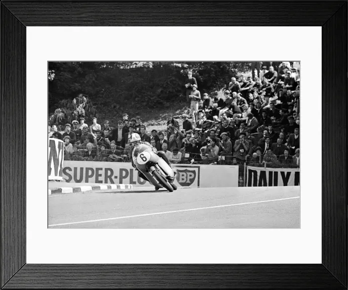 Framed Print : Isle of Man TT Races - Junior International. Giacomo Agostini in action Framed Print : Isle of Man TT Races - Junior International. Giacomo Agostini in action