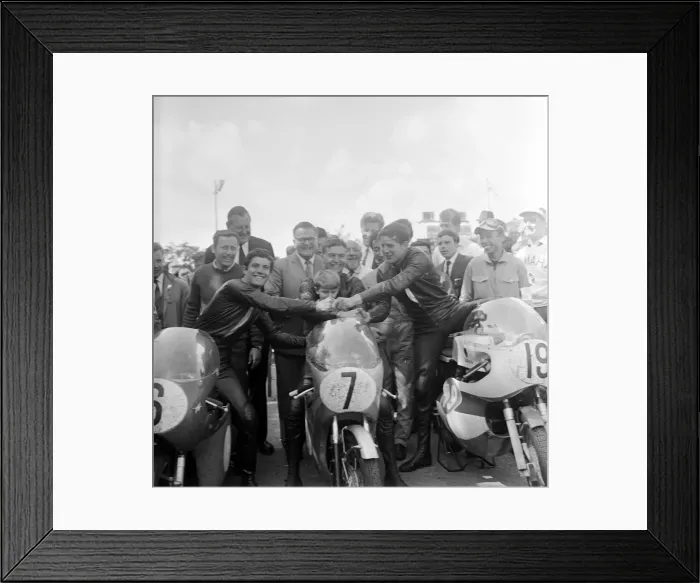 Framed Print : Isle of Man TT Races - Junior International. Giacomo Agostini Framed Print : Isle of Man TT Races - Junior International. Giacomo Agostini