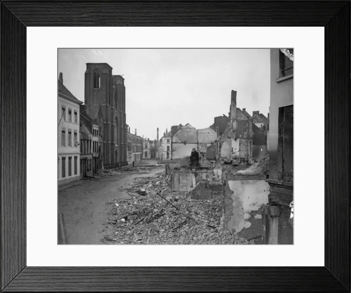 Framed Print : The Belgian town of Termonde after being recaptured is now only a heap of ruins Framed Print : The Belgian town of Termonde after being recaptured is now only a heap of ruins