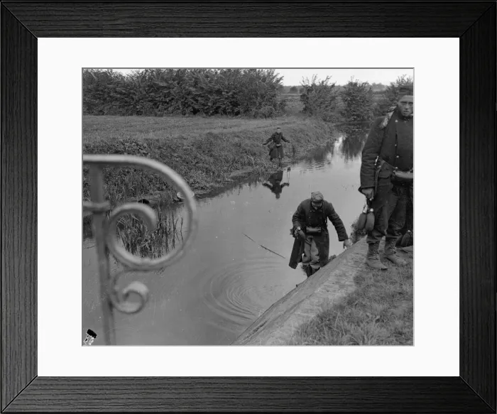 Framed Print : Battle of Hofstade. Belgian soldiers fill their water bottles at a river Framed Print : Battle of Hofstade. Belgian soldiers fill their water bottles at a river