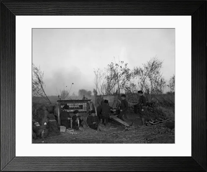 Framed Print : Belgian field artillery seen here in action at Diksmuide during the Battle of the Yser