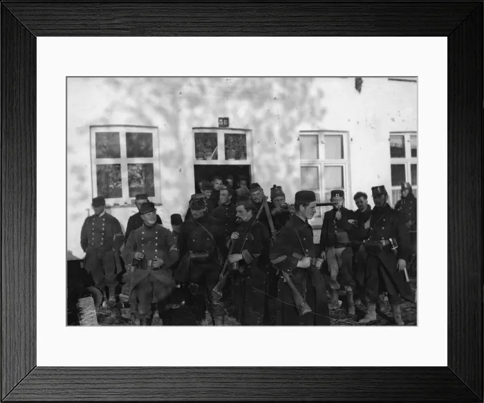 Framed Print : Belgian soldiers seen here emerging from a rest centre where they were given a hot meal Framed Print : Belgian soldiers seen here emerging from a rest centre where they were given a hot meal