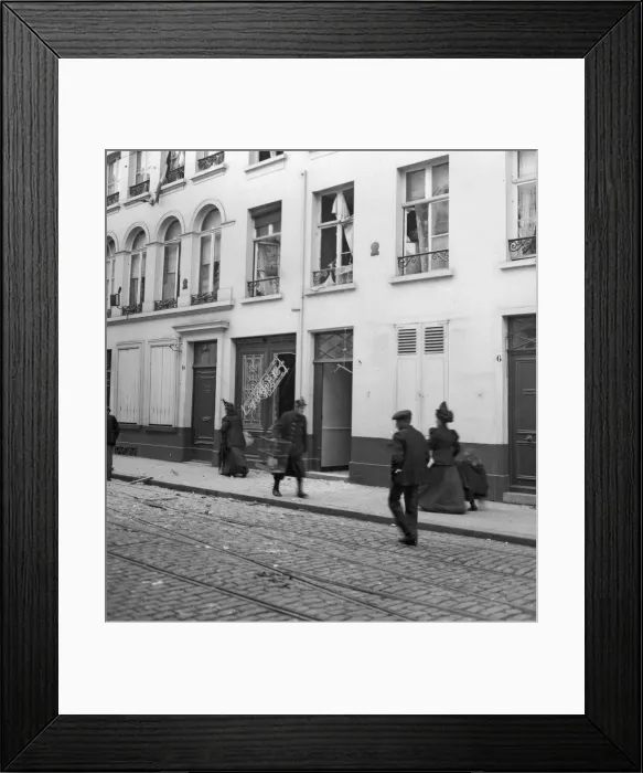 Framed Print : Houses damaged during the German bombardment of the centre of Antwerp. Circa October 1914 Framed Print : Houses damaged during the German bombardment of the centre of Antwerp. Circa October 1914