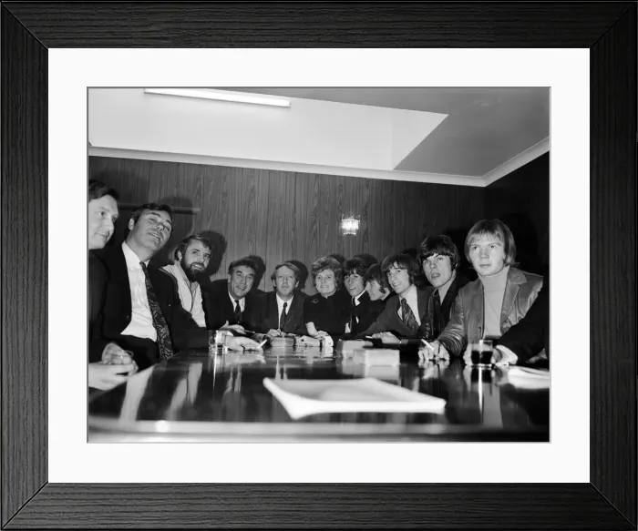 Framed Print : Photocall & news press conference to announce the merger of The Robert Stigwood