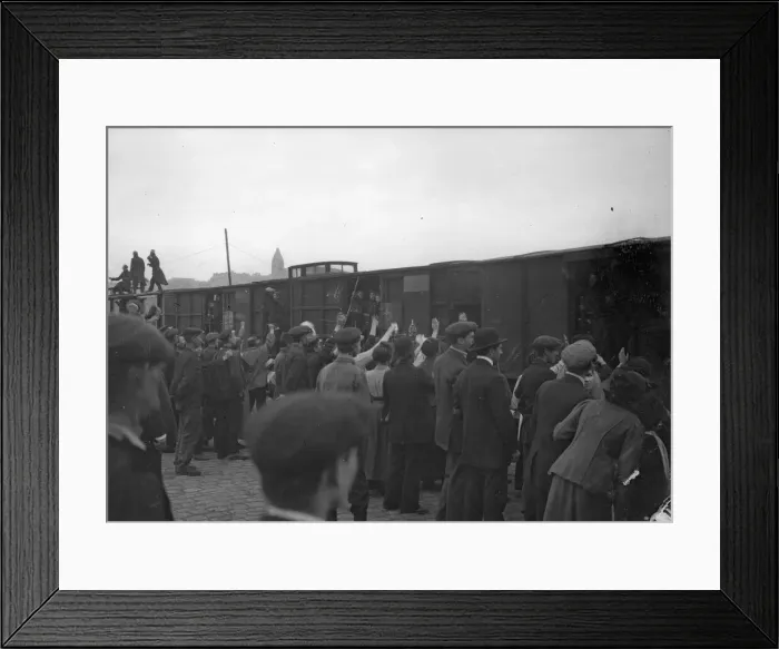 Framed Print : Belgian volunteers including men from Belgiums African Colonies seen here arriving Framed Print : Belgian volunteers including men from Belgiums African Colonies seen here arriving