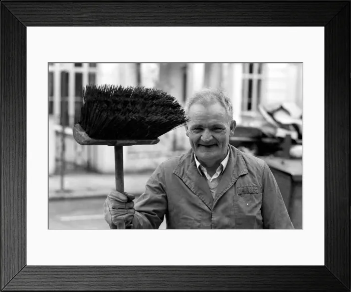 Framed Print : Is work wonderful?. Feature. At work in Nottinghill Gate West London road-sweeper John