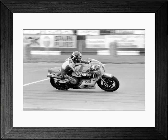 Framed Print : Barry Sheene racing during practice. August 1977