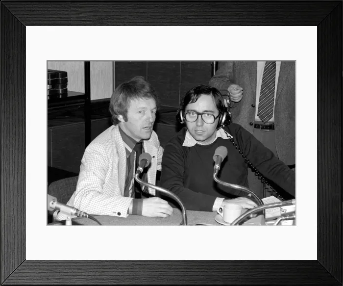 Framed Print : Fred Housego with magician Paul Daniels in the studio today. January 1981 81-00036 Framed Print : Fred Housego with magician Paul Daniels in the studio today. January 1981 81-00036
