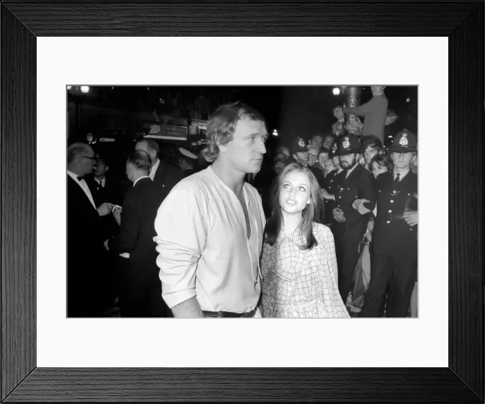 Framed Print : Premiere of the film Midnight Cowboy'Richard Harris escorting Ann