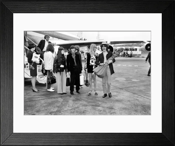 Framed Print : Beatles drummer Ringo Starr with wife Maureen and George Harrison with wife Pattie Boyd