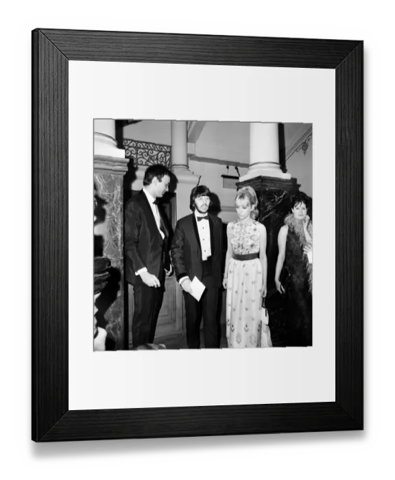 Framed Print : Elizabeth Taylor and Richard Burton hosts at the screening of
