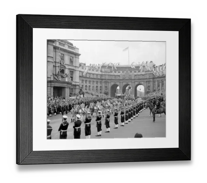 Framed Print : The Coronation of Queen Elizabeth II. The Queen