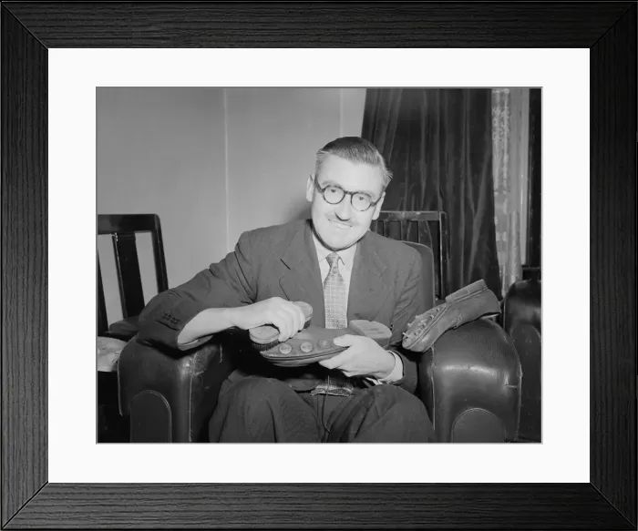 Framed Print : Mr Robert Hope seen here cleaning his shoes, 1st September 1953 Local Caption Framed Print : Mr Robert Hope seen here cleaning his shoes, 1st September 1953 Local Caption