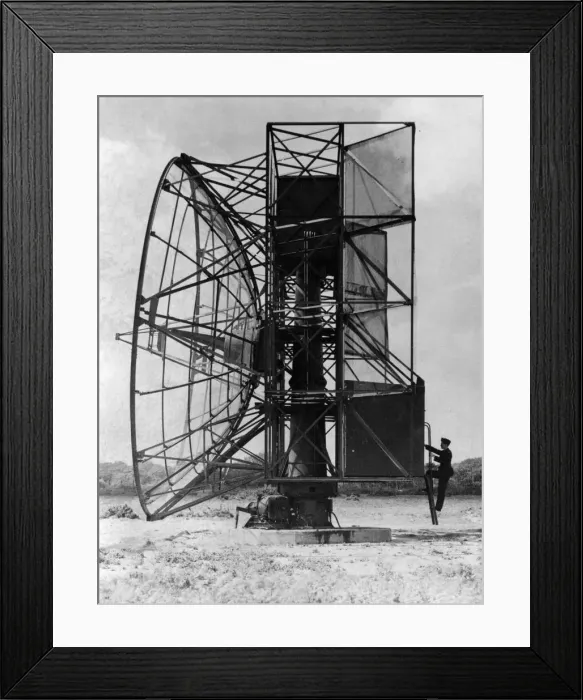Framed Print : Man attending a radar station in Britain during the Second World War. Circa 1943 Framed Print : Man attending a radar station in Britain during the Second World War. Circa 1943