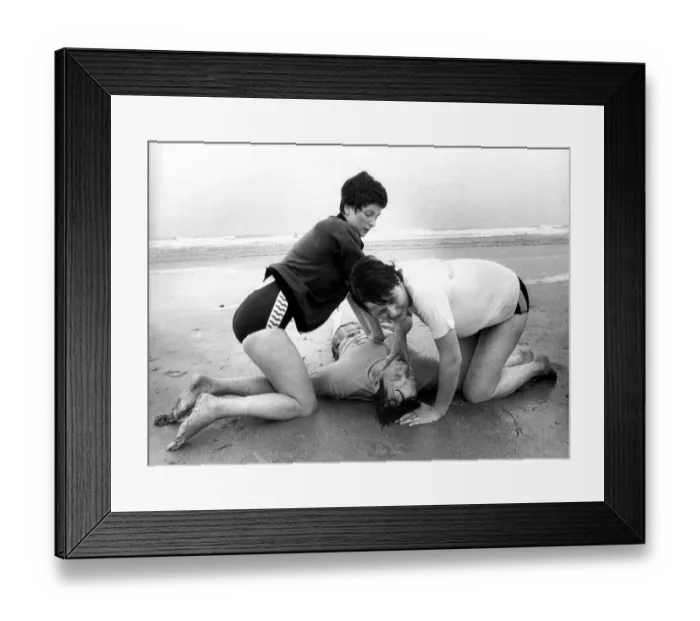 Framed Print : Members of the Northumbria Police Lifesaving Team, Jo Harnett, left