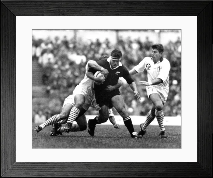 Framed Print : Sean Fitzpatrick of New Zealand playing against the England Saxons