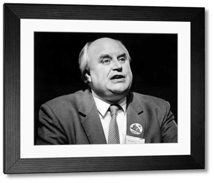Framed Print : TUC Conference 87. Norman Willis. September 1987 P005287