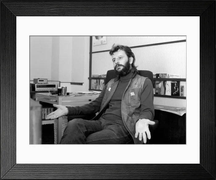 Framed Print : Ex Beatle Ringo Starr. April 1975 75-1771-004 Framed Print : Ex Beatle Ringo Starr. April 1975 75-1771-004