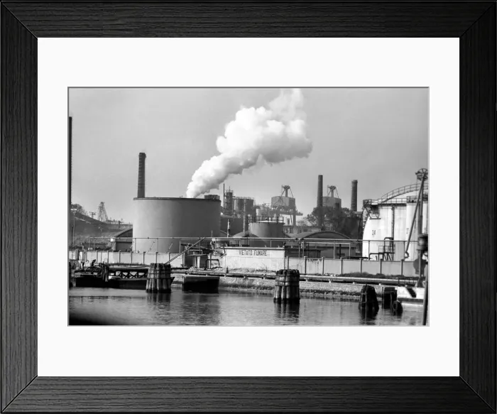 Framed Print : General scenes in Venice. This is a typical scene taken on the mainland at the Porto Framed Print : General scenes in Venice. This is a typical scene taken on the mainland at the Porto