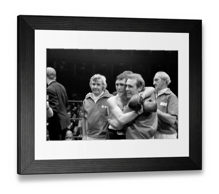 Framed Print : Boxing at Albert Hall. John Stracey vs. Max Hebeisen. John Stracey retained his European