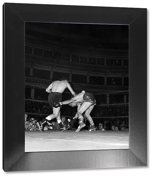 Boxing at Albert Hall. John Stracey vs. Max Hebeisen. John Stracey retained his European