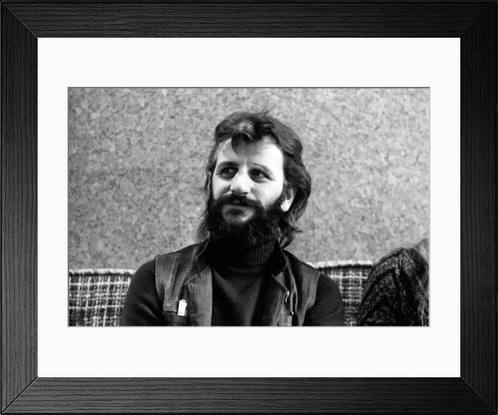 Framed Print : Ex Beatle Ringo Starr. April 1975 75-1771-007 Framed Print : Ex Beatle Ringo Starr. April 1975 75-1771-007