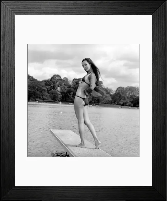 Framed Print : Jeanine Siniscal, 25 top model and actress from Vietnam is in London for the Royal