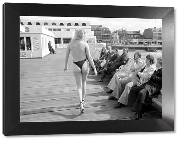 Glamour: Beach Fashion at Blackpool. March 1975 75-1705