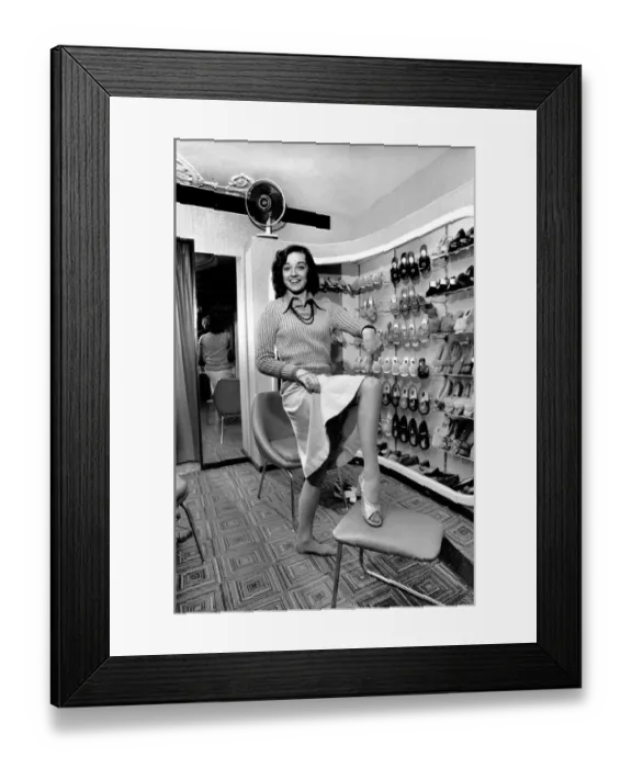 Framed Print : Actress Gemma Craven, Bryan Forbes new Cinderella in his film to be shot in June Framed Print : Actress Gemma Craven, Bryan Forbes new Cinderella in his film to be shot in June