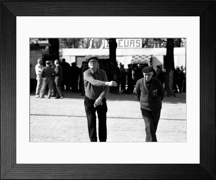 Framed Print : E. E. C. Paris scenes. April 1975 75-2099-003 Framed Print : E. E. C. Paris scenes. April 1975 75-2099-003