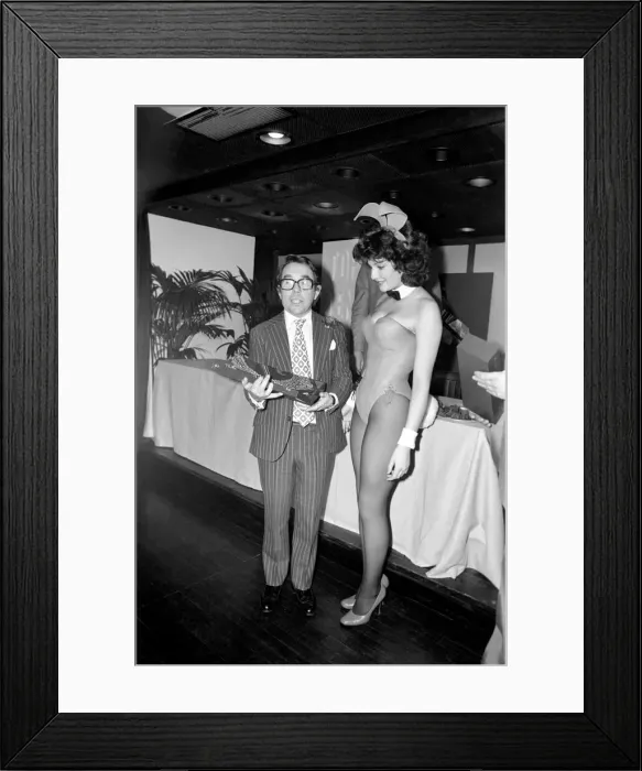 Framed Print : Comedian Ronnie Corbett at the Tie Manufacturers Association Top Ten Tie men contest of