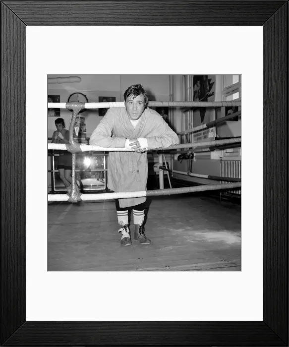 Framed Print : Boxer John H. Stracey having a work out in preparation for his European Welter weight