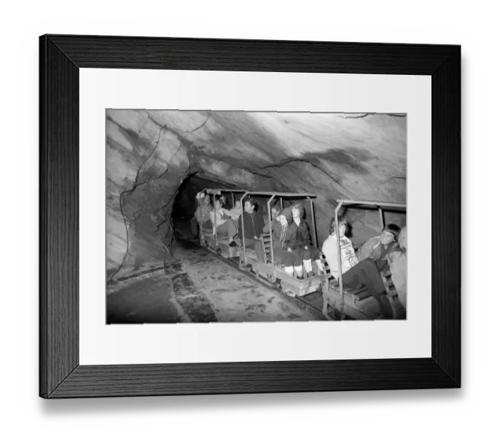 Framed Print : Mining: Industry: Britains Ugliest Beauty Spot': Blaenau Ffestiniog