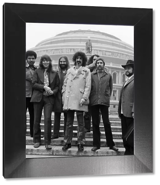 Frank Zappa and his group in front of the Royal Albert Hall. February 1971 71-12000-002