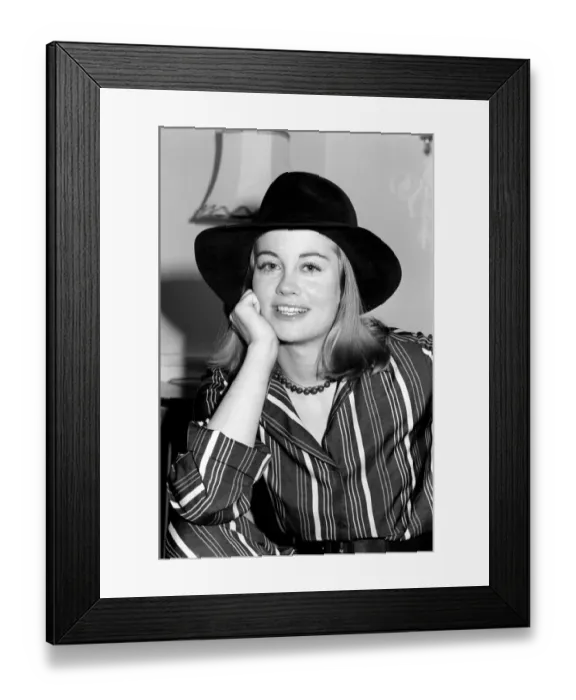 Framed Print : Peter Bogdanovitch and his fiance Cybill Shepherd (actress) at Claridges Hotel Framed Print : Peter Bogdanovitch and his fiance Cybill Shepherd (actress) at Claridges Hotel
