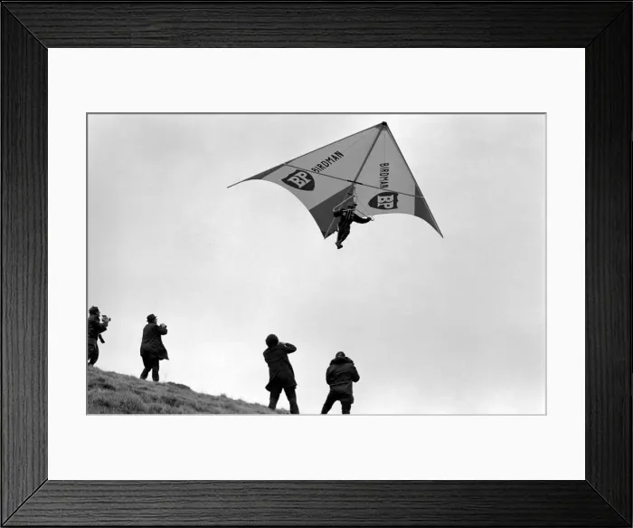 Framed Print : British Kite Team. With the World Hang Gliding Championships taking place in Australia Framed Print : British Kite Team. With the World Hang Gliding Championships taking place in Australia
