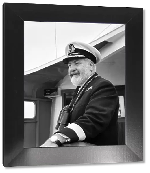Southampton Docks: Bill Warwick master of Q. E. 2 in charge of the ship for the first time