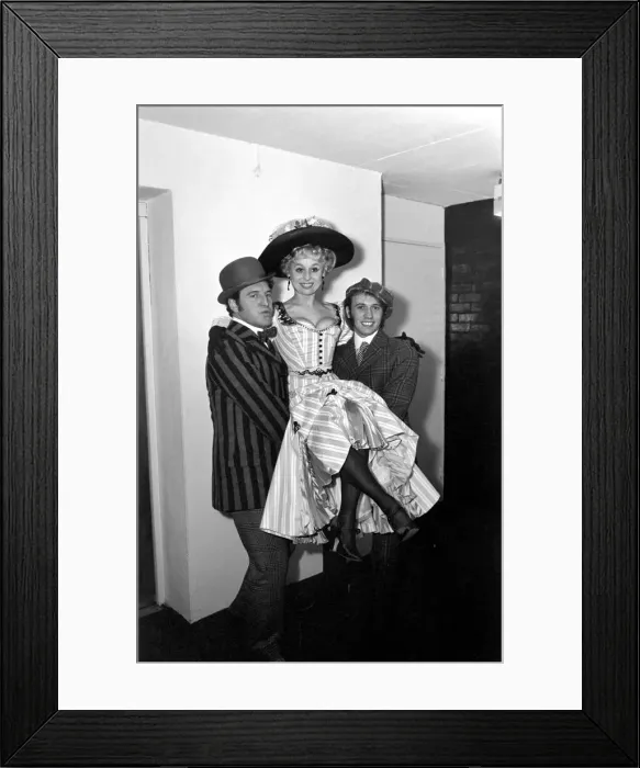 Framed Print : Sing a Rude Song: It is a musical about Marie Lloyd starring Barbara Windsor