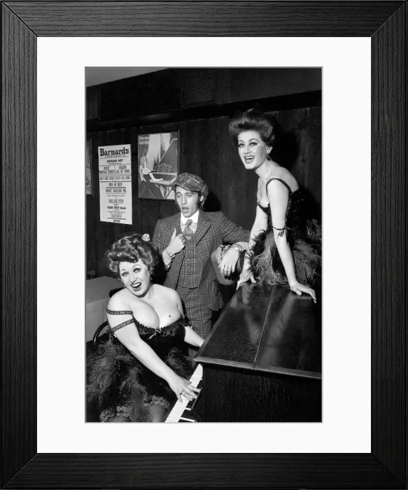 Framed Print : Sing a Rude Song: It is a musical about Marie Lloyd starring Barbara Windsor