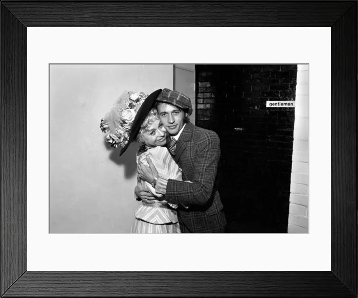 Framed Print : Sing a Rude Song: It is a musical about Marie Lloyd starring Barbara Windsor Framed Print : Sing a Rude Song: It is a musical about Marie Lloyd starring Barbara Windsor